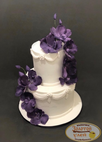 Свадебный торт