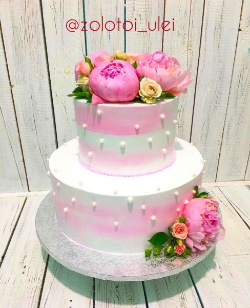 Свадебный торт