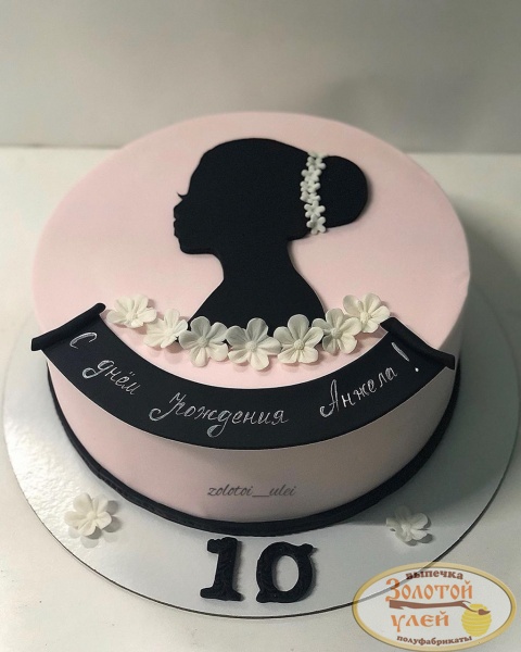 Торт на день рождения