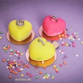 Муссовое пирожное