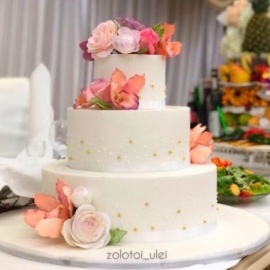 Свадебный торт