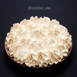 Лимонный пирог с безе